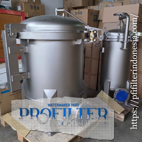 Housing Bag Filter untuk Industri Essential Oils, Aroma Chemicals, Seed Oil dan Palm Oil